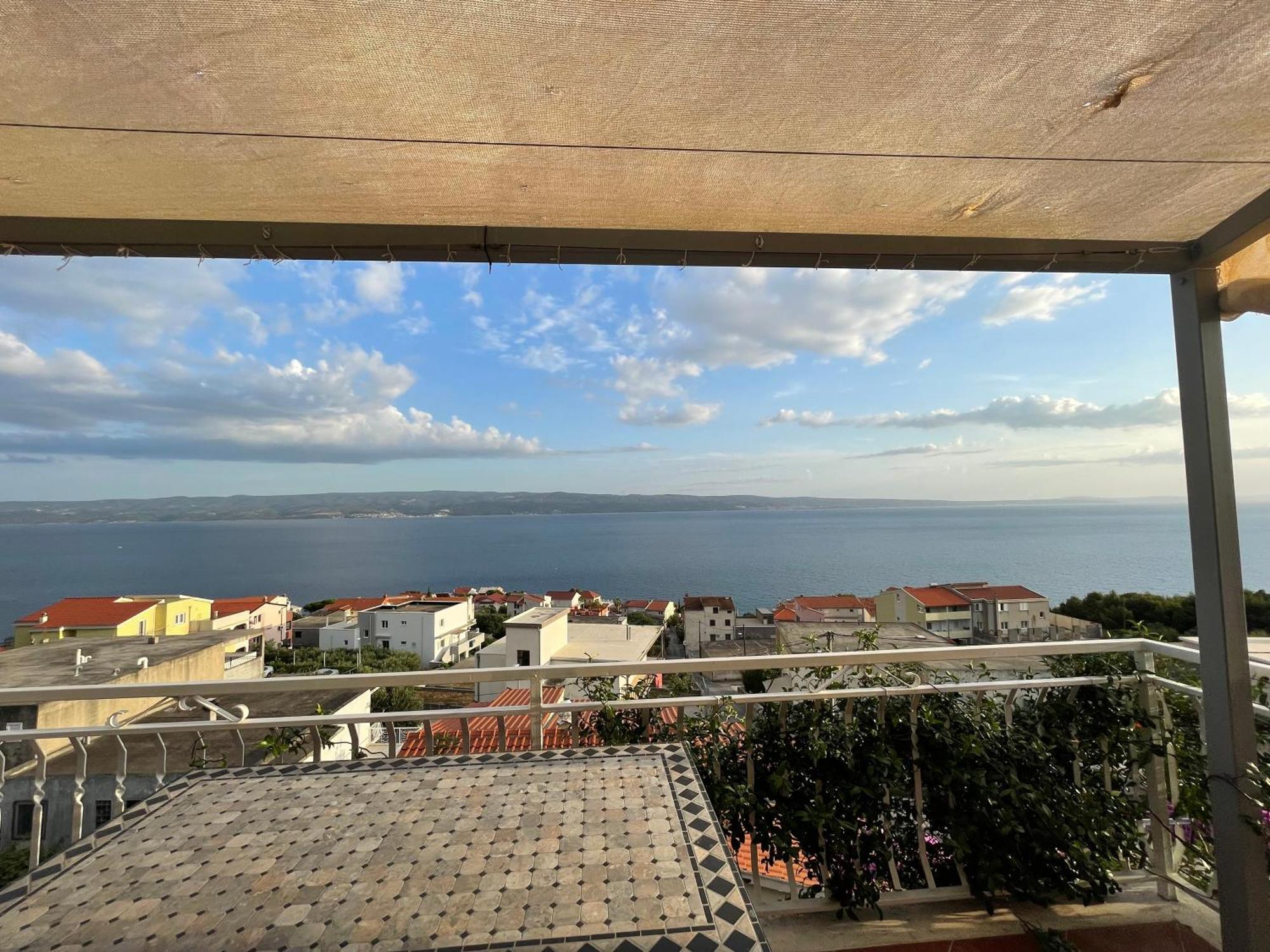 Guest House Adria Dugi Rat Exterior photo